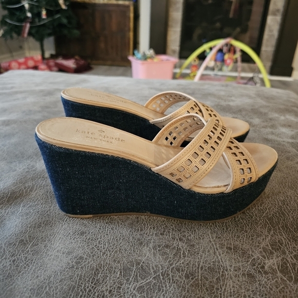 Kate Spade Platform Wedges - Picture 3 of 5